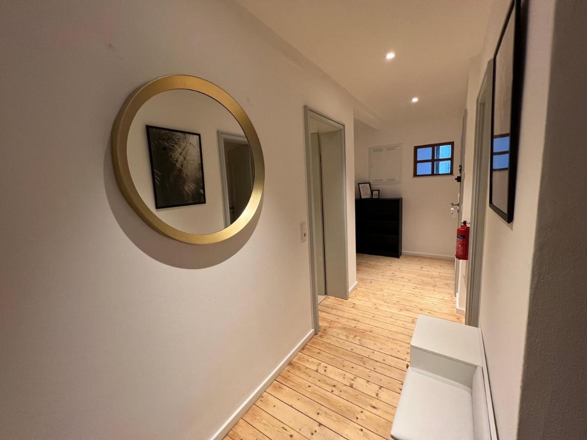Ferienwohnung Liboria I Als Gruppe Im Denkmal Augsburgs Exterior foto