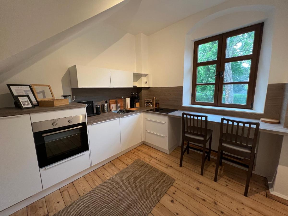 Ferienwohnung Liboria I Als Gruppe Im Denkmal Augsburgs Exterior foto