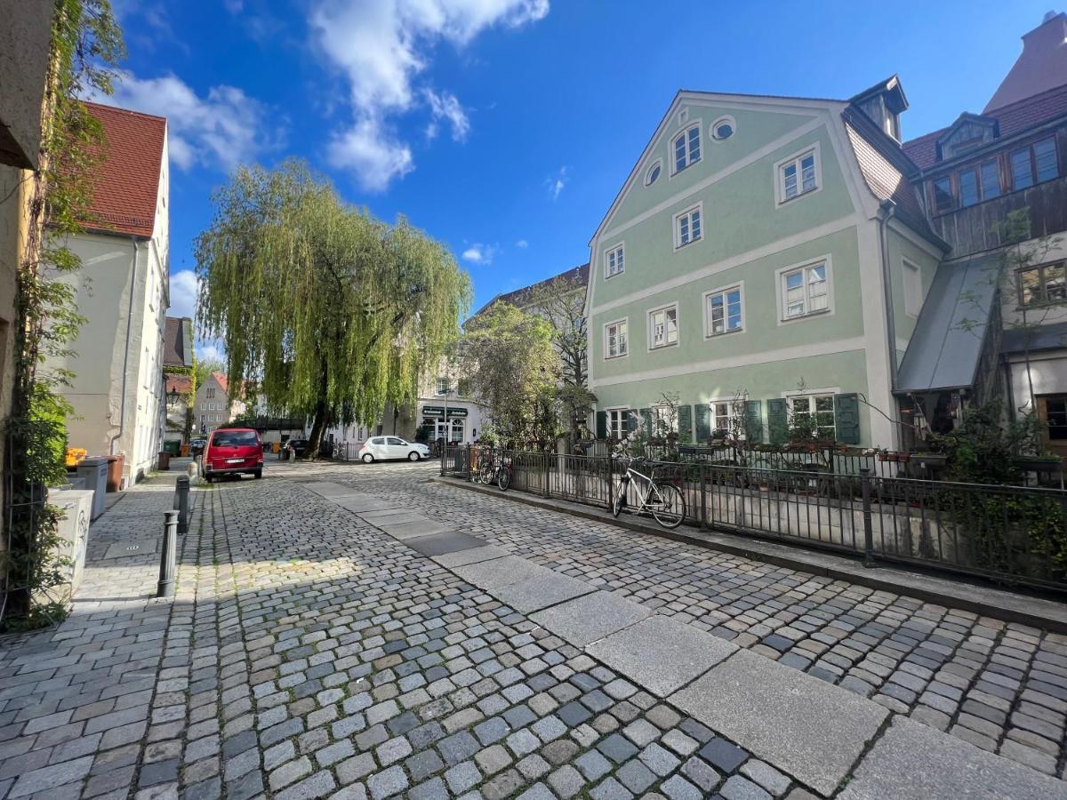 Ferienwohnung Liboria I Als Gruppe Im Denkmal Augsburgs Exterior foto