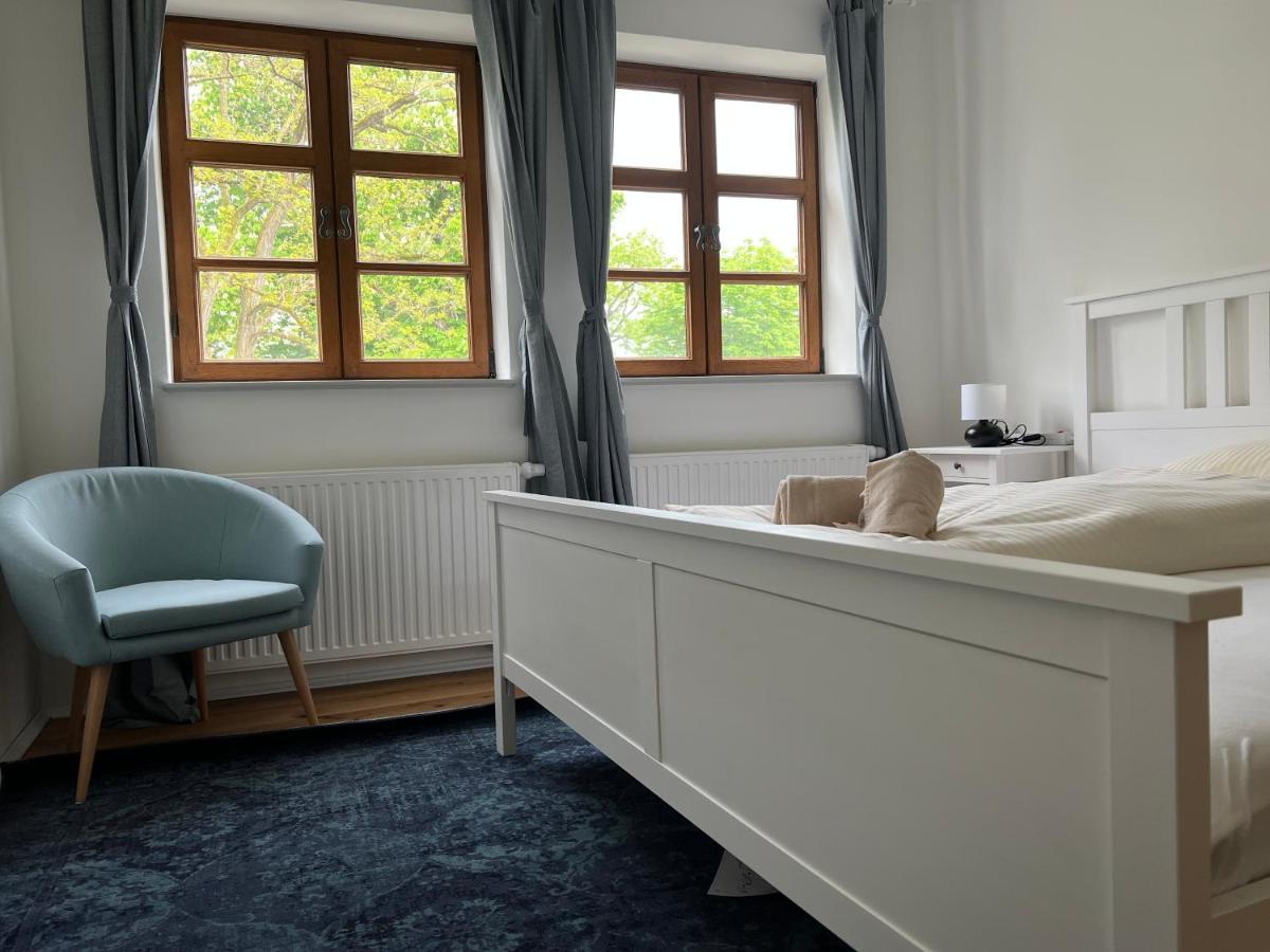 Ferienwohnung Liboria I Als Gruppe Im Denkmal Augsburgs Exterior foto
